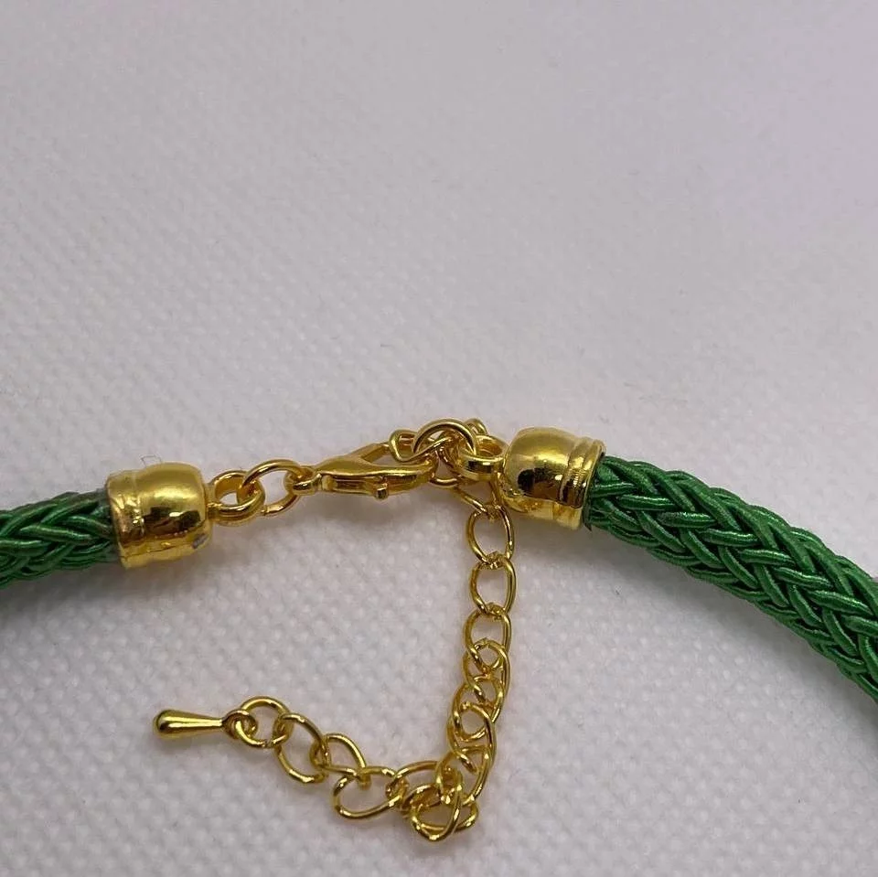 Ошейник-шнурок "Санта", S, зелёный, золотистый, красный